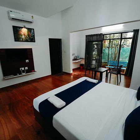 Le Vista Resort Sultan Bathery Buitenkant foto